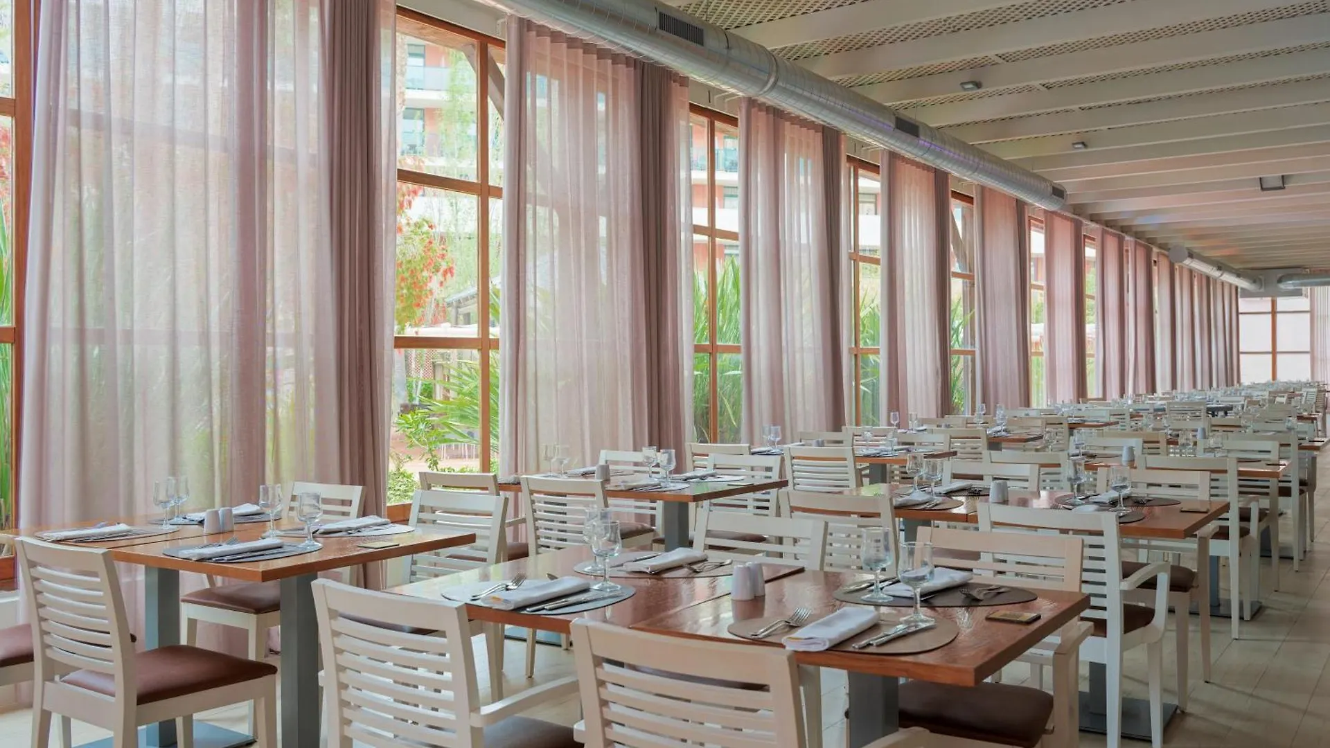 H10 Salauris Palace Salou Hotel